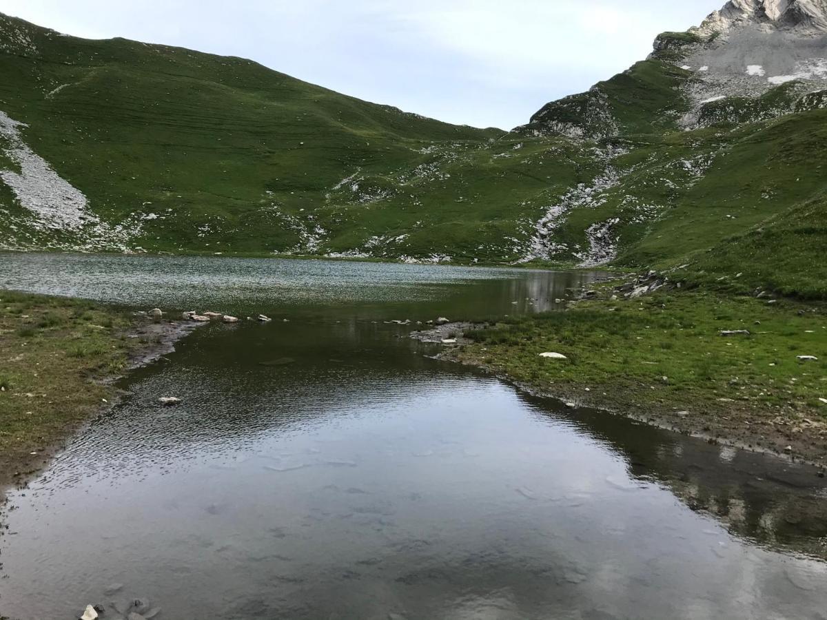 Le Blanc Nordique Villa Le Bouchet-Mont Charvin Buitenkant foto