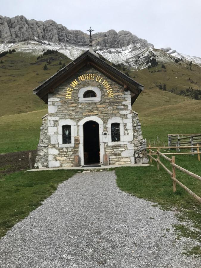 Le Blanc Nordique Villa Le Bouchet-Mont Charvin Buitenkant foto